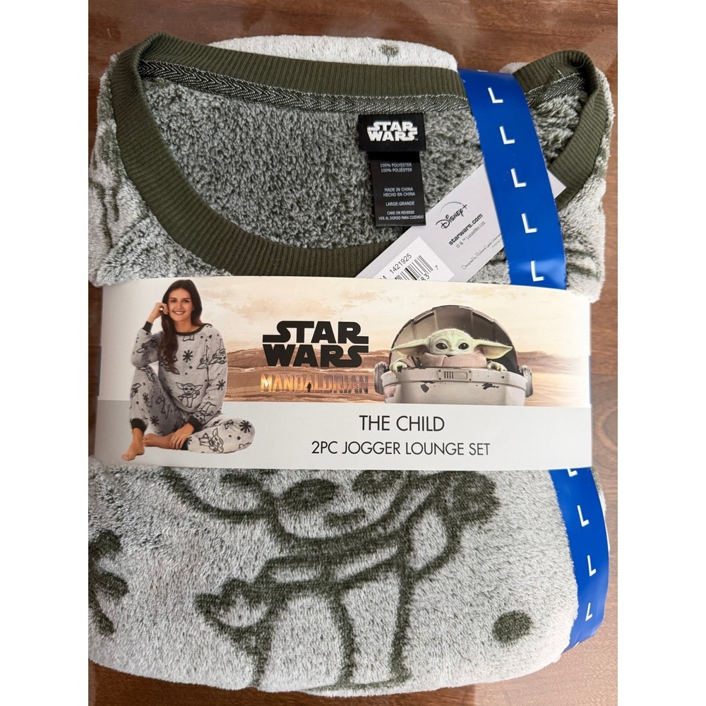 NWT Star Wars The Mandalorian "The Child" Plush Fleece Jogger Lounge Pajama